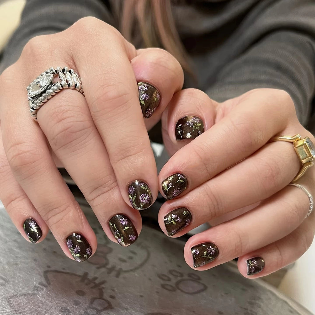 Vintage black and gold flower handmade nail art