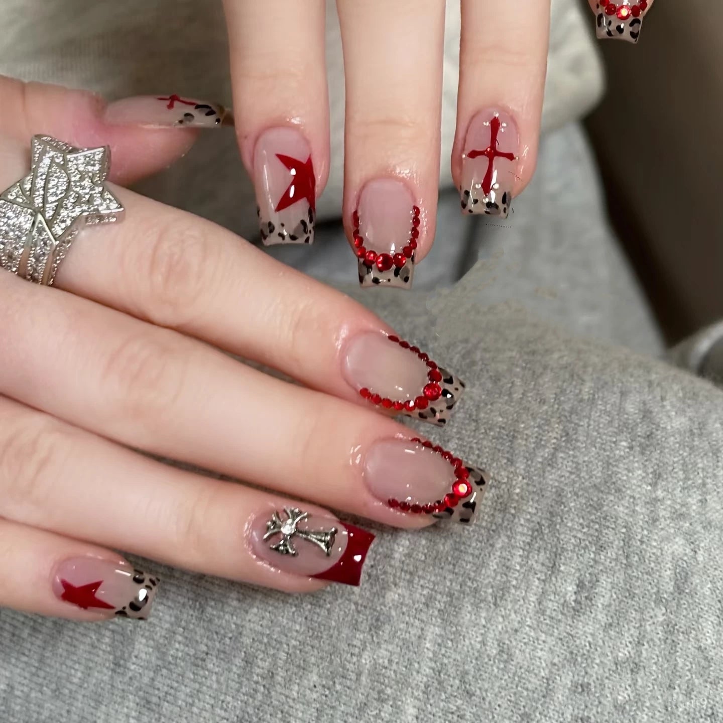 Leopard print star handmade nail art
