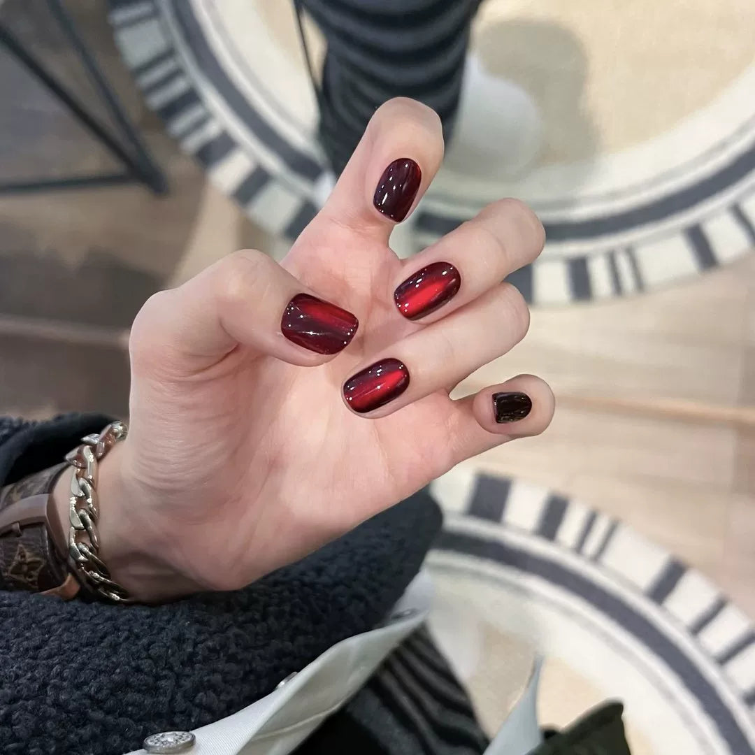 Pigeon Blood Red Purely Handmade Wearable Nails Red Cat Eye Manicure New Year's Wearable Nails Short Style Wearable Nails