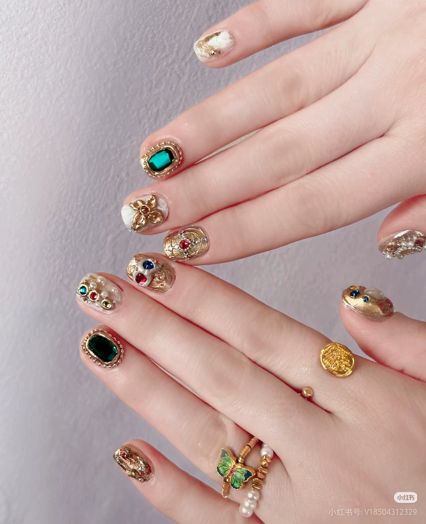 Retro-style handmade nail art
