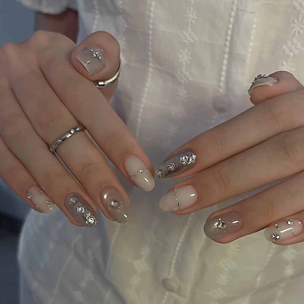 High-end whitening handmade nail art