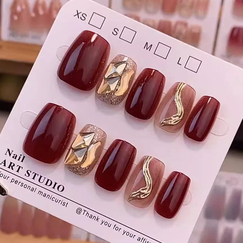 2026 new wearable nails, high-end champagne pyrotechnics, manicure patches, nail whitening, handmade nails, cat eye